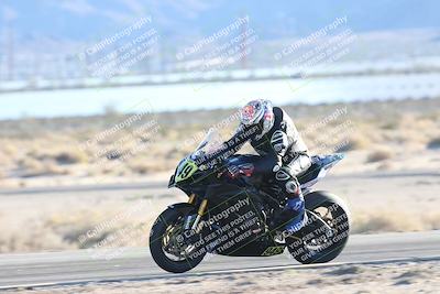 media/Dec-07-2025-CVMA (Sun) [[3e7d2de5dc]]/Race 15-Amateur Formula Open/